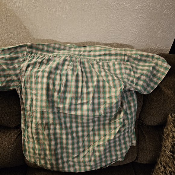 Button up - Picture 2 of 3